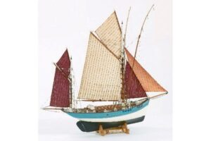 1:50 MARIE JEANNE -WOODEN HULL