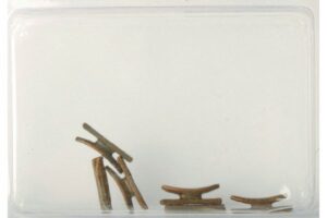 CLEAT 12 MM /6