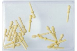 WEDGE NAILS THREE 14MM /18