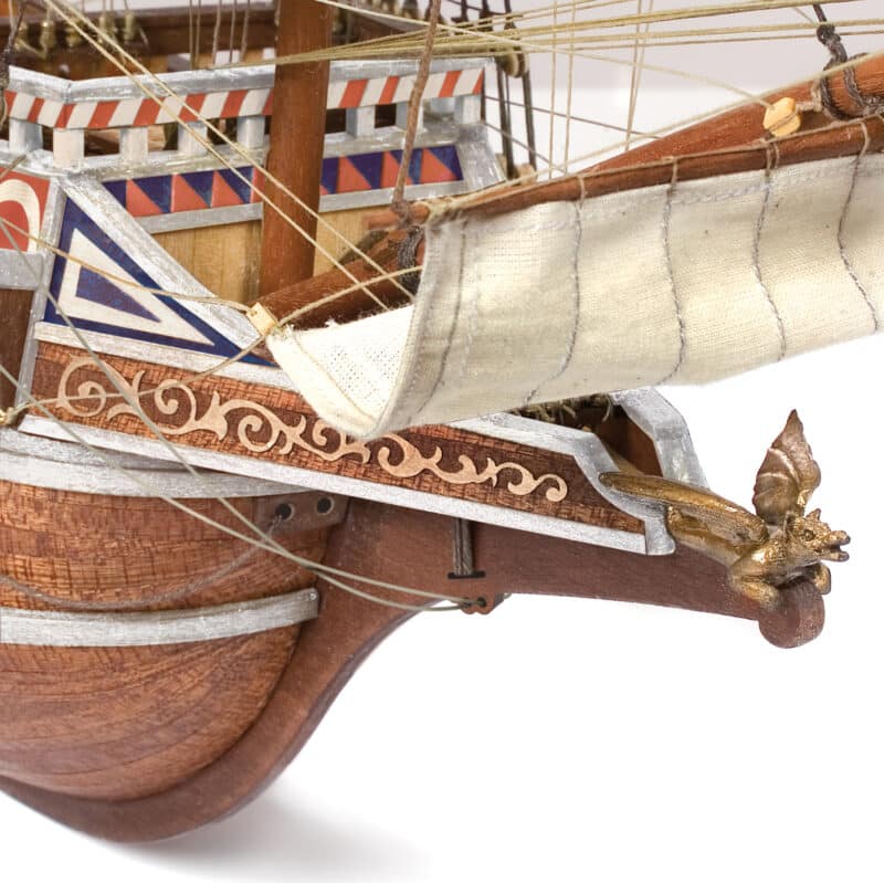 HMS Revenge - Bild 13
