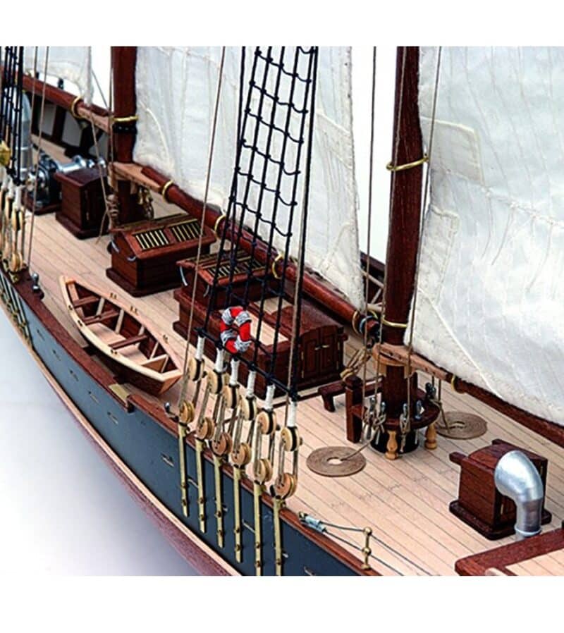 1/75 BLUENOSE II - Bilde 4