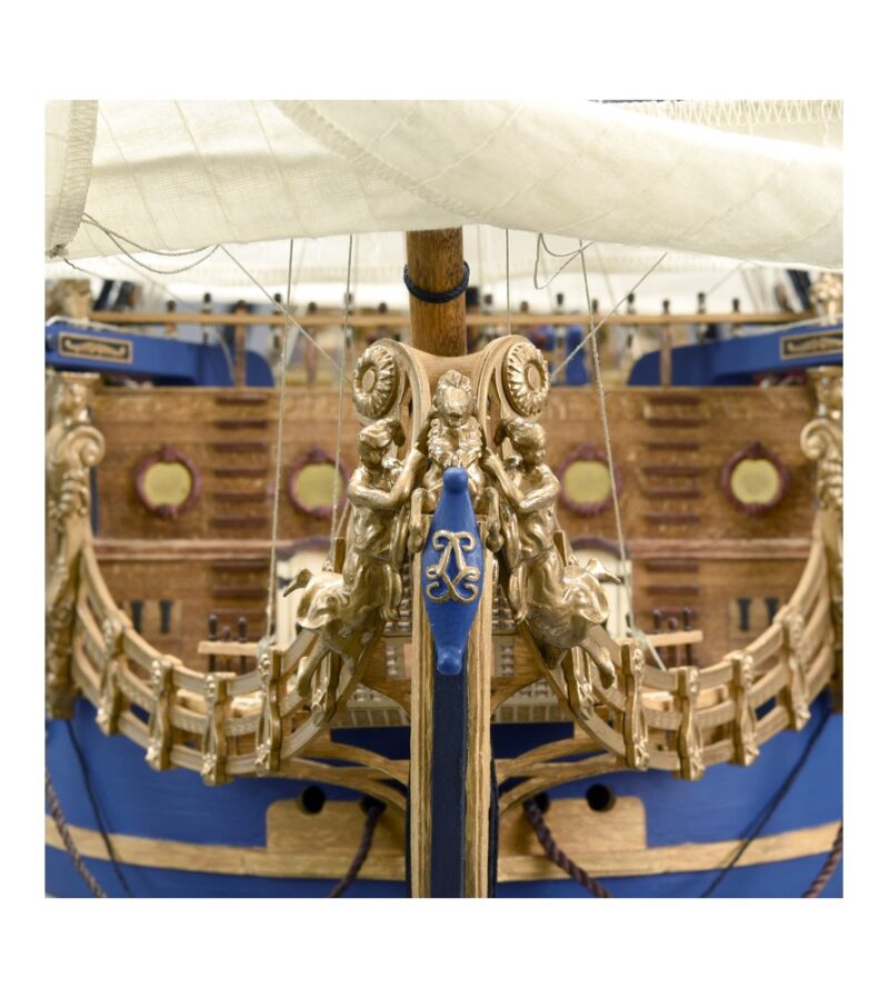 1/72 LE SOLEIL ROYAL LOUIS XIV´S FLAGSHIP WITH FIGURINES AND WORKING LIGHTS - Bilde 6