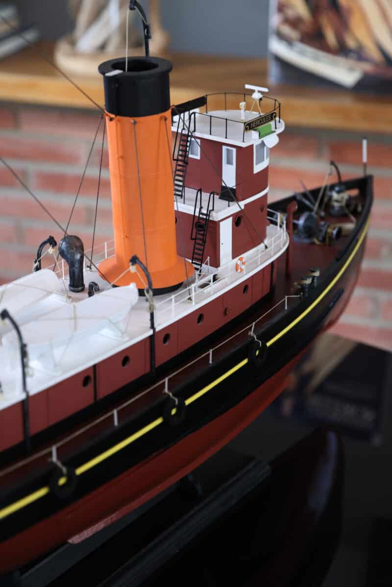 Hercules Tugboat - Bilde 5